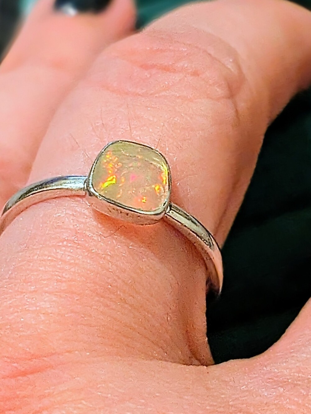 VINTAGE Sterling Silver Ethiopian Opal Cushion Solitaire Ring - - Picture 4 of 12